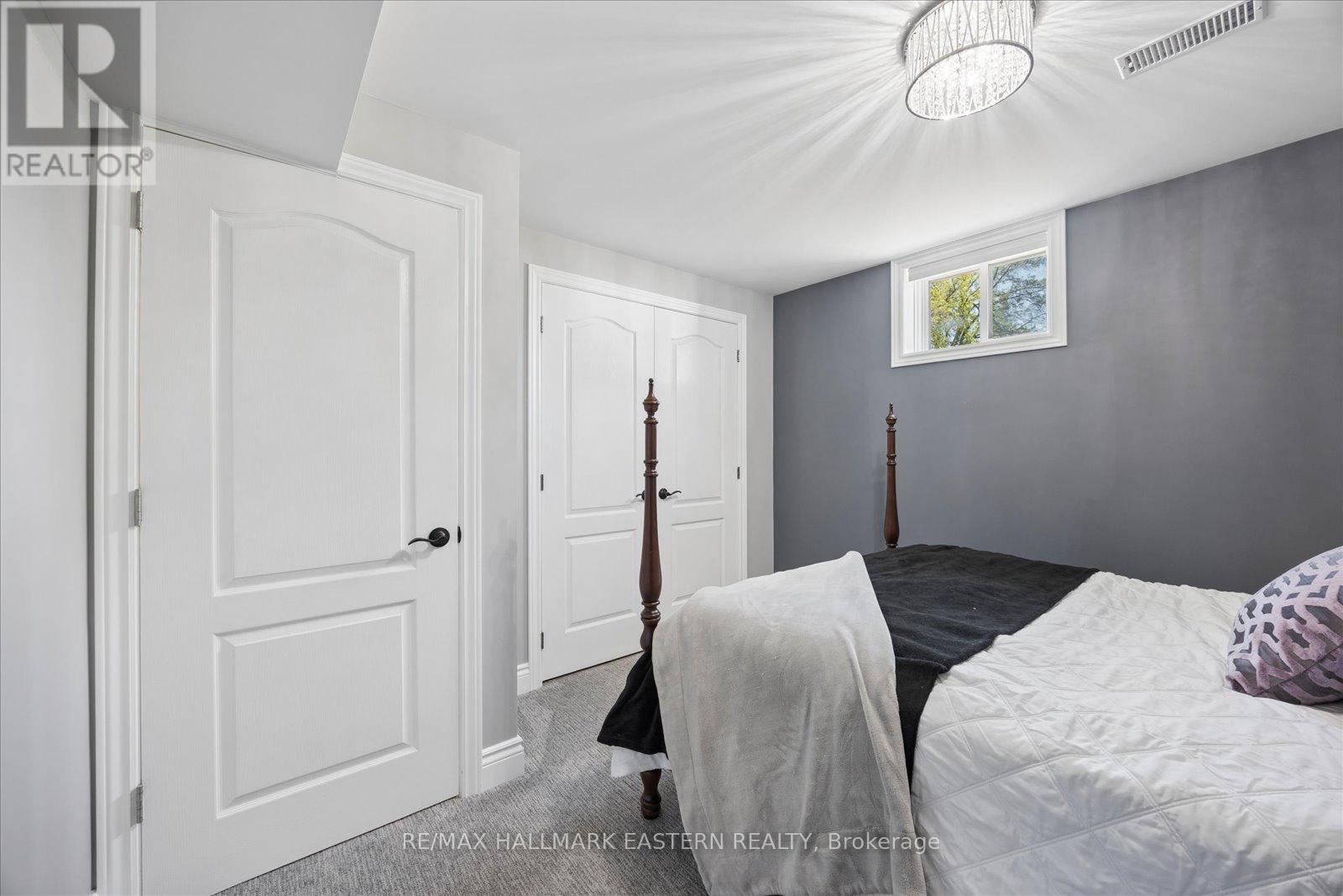 829 KIMBERLY DRIVE - 33