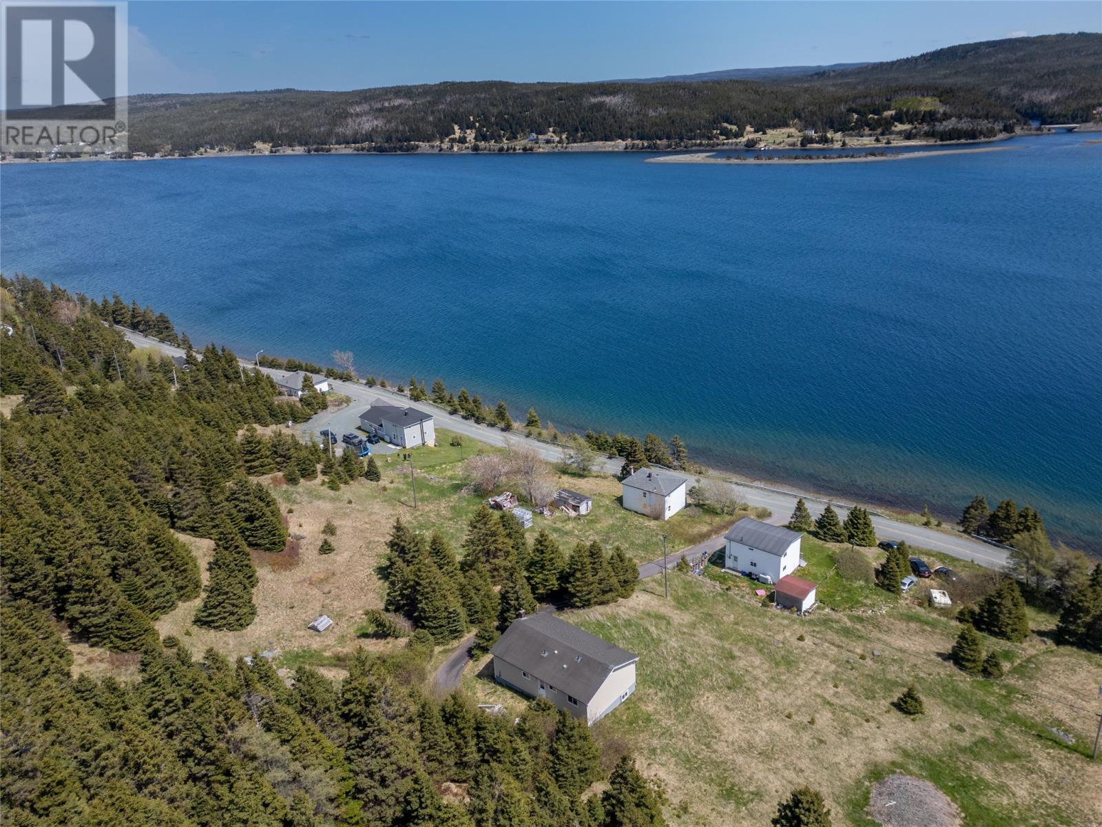 592 Main Road thumbnail 4