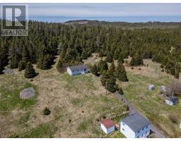 592 Main Road thumbnail 5