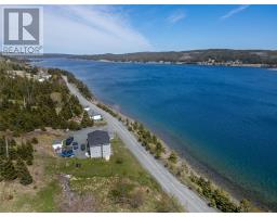 592 Main Road thumbnail 8