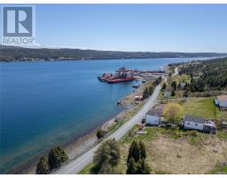 592 Main Road thumbnail 9