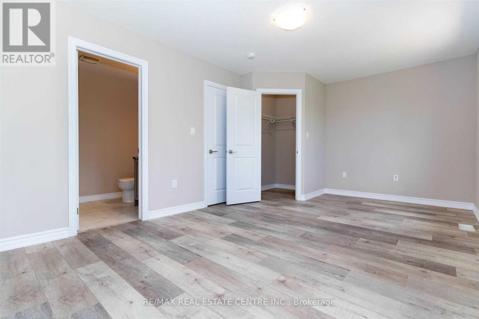 #17 445 ONTARIO STREET - 15