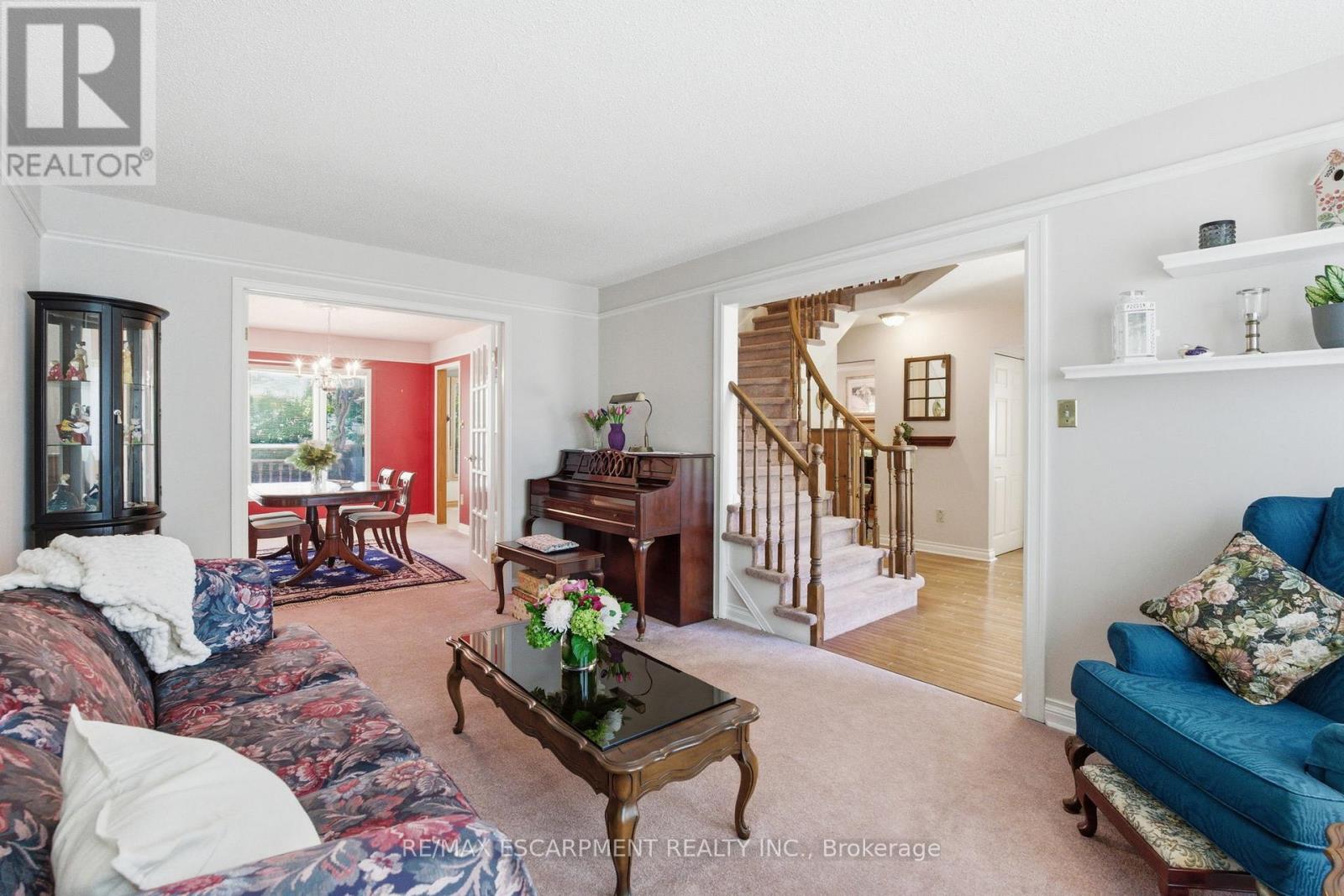 2136 WINDING WAY - 5