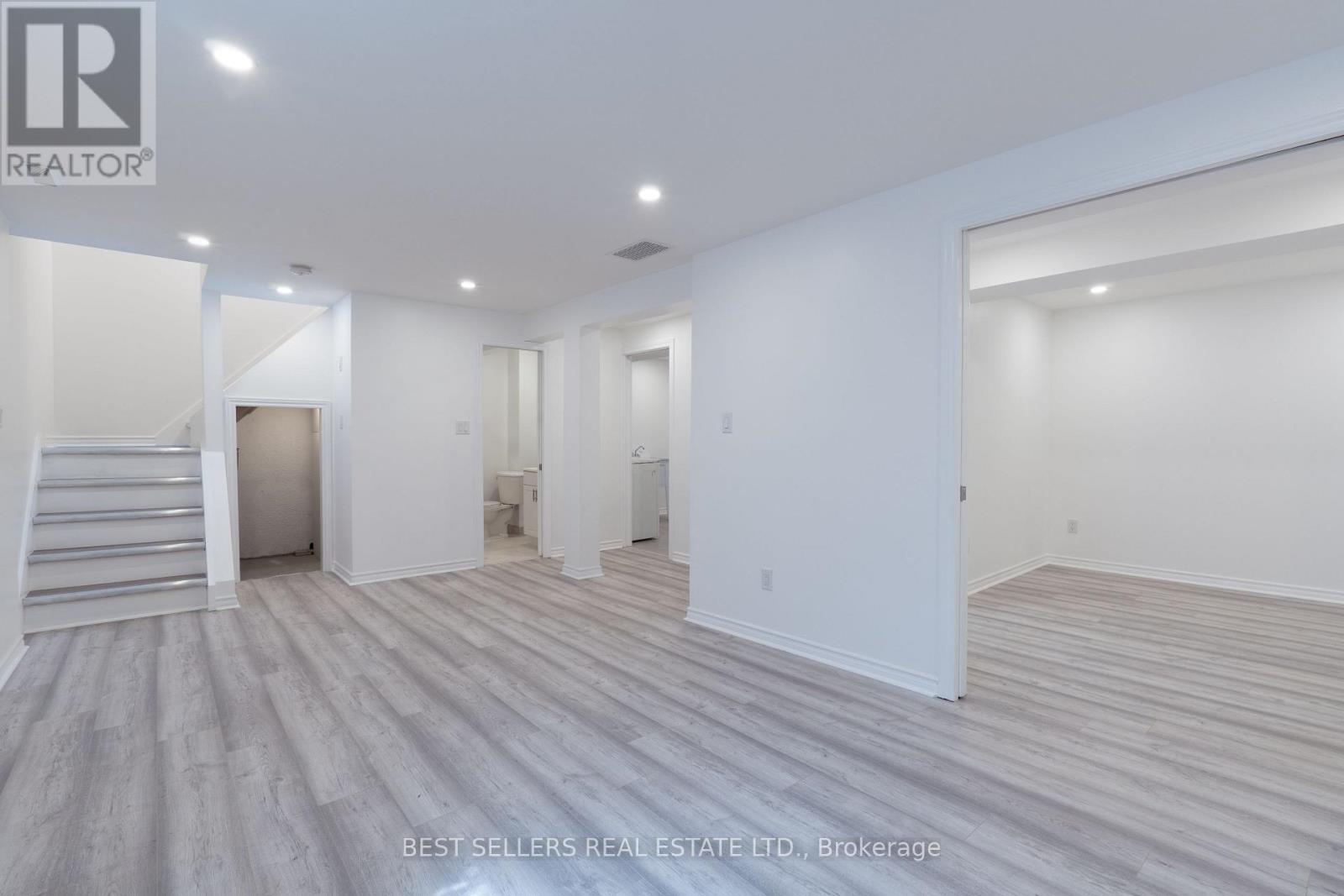 9 HERKLEY DRIVE - 15