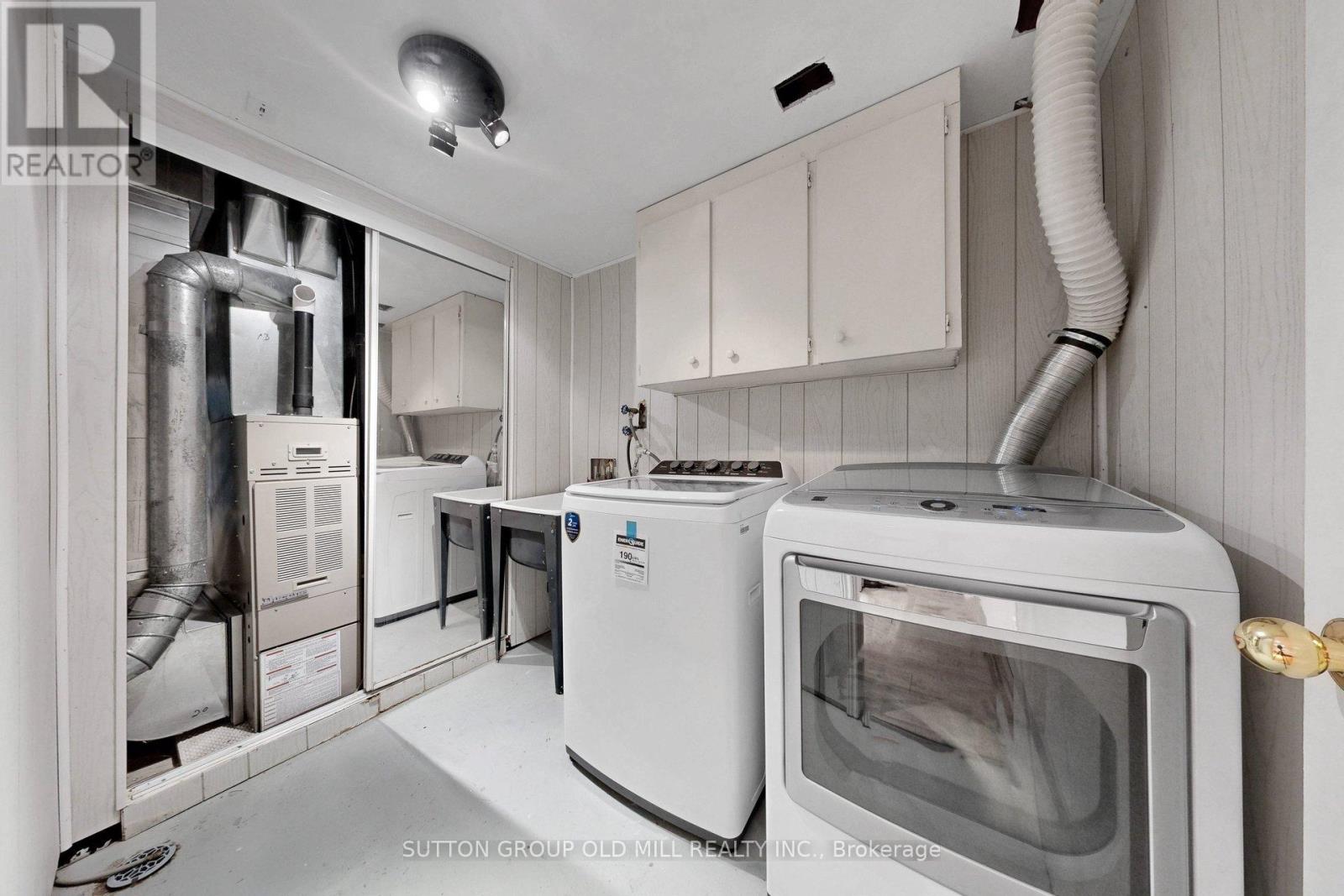 96 DARRAS COURT - 35