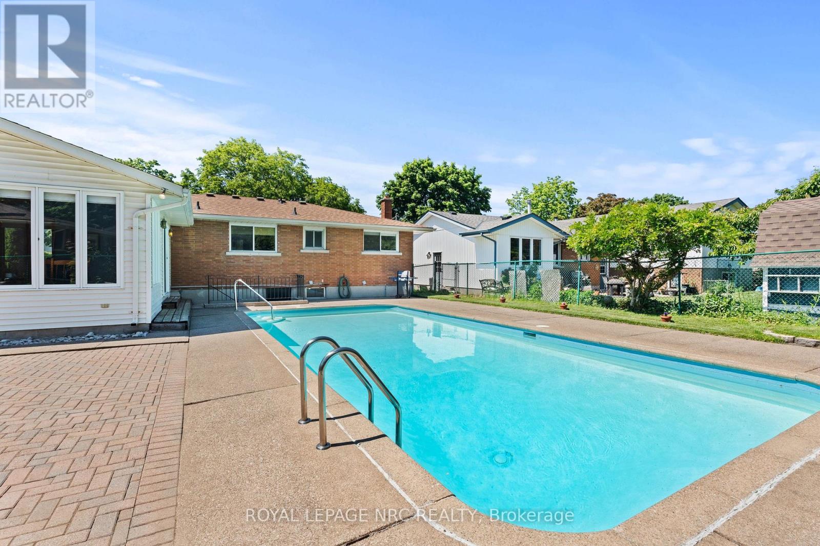 116 WINDWARD STREET - 35