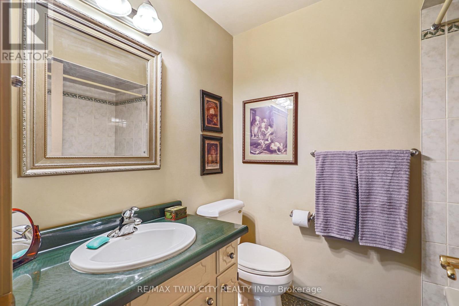4-bedroom home for sale at 3 FIELDSTONE CIRCLE, Brantford ON · photo 34 of 51