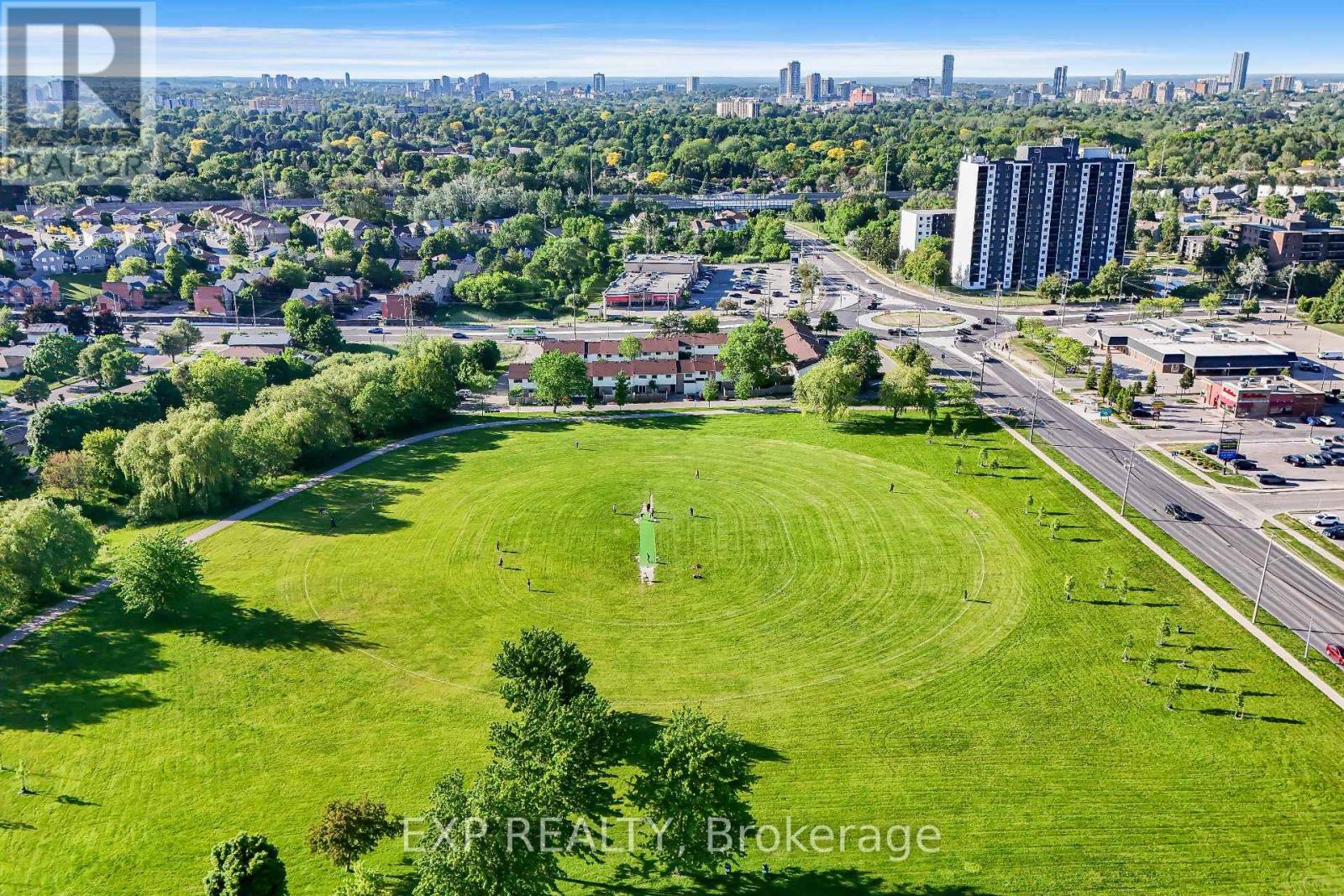 124 DUNSMERE DRIVE - 49