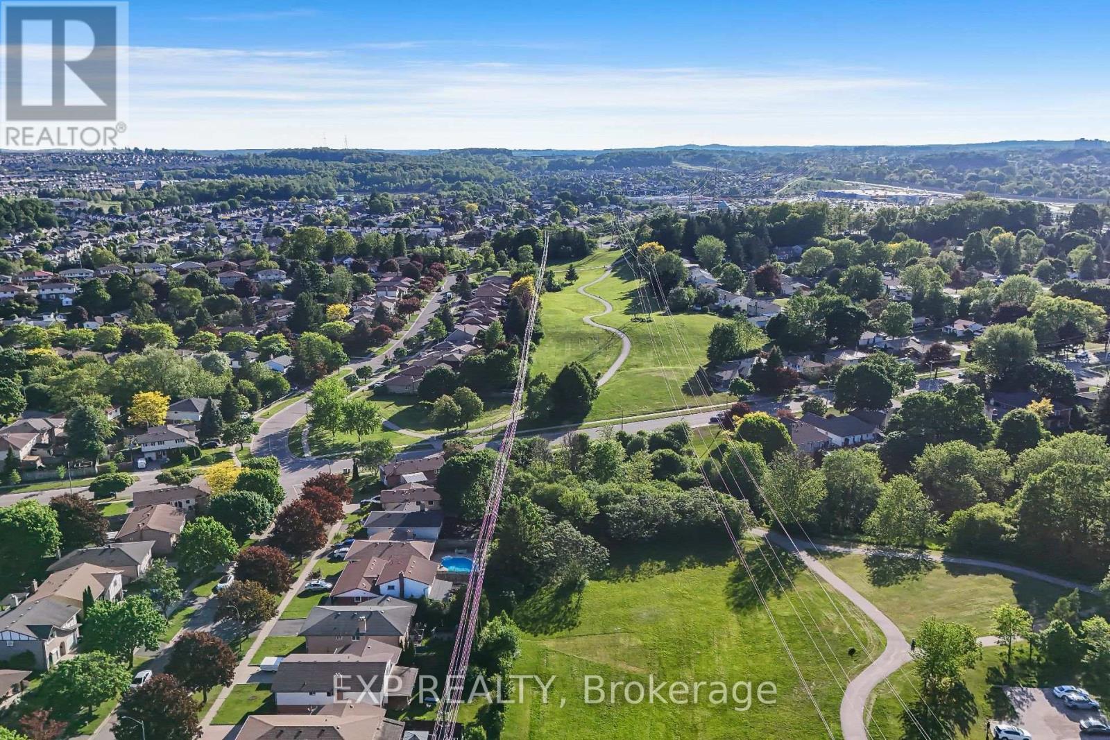 124 DUNSMERE DRIVE - 50