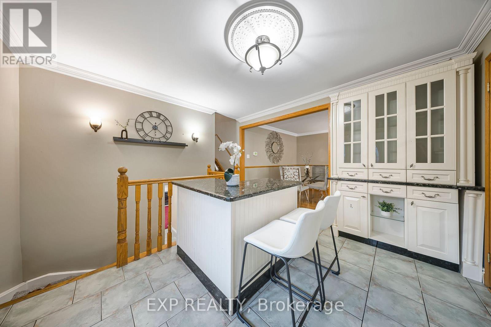 124 DUNSMERE DRIVE - 9