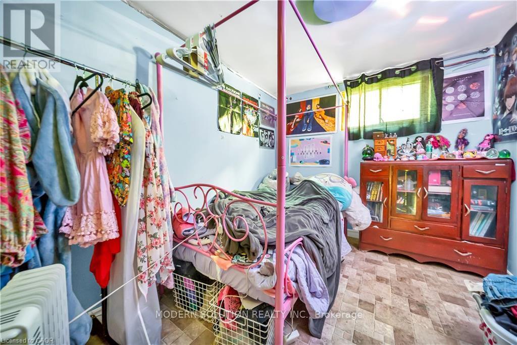457 DAVIS STREET - 9