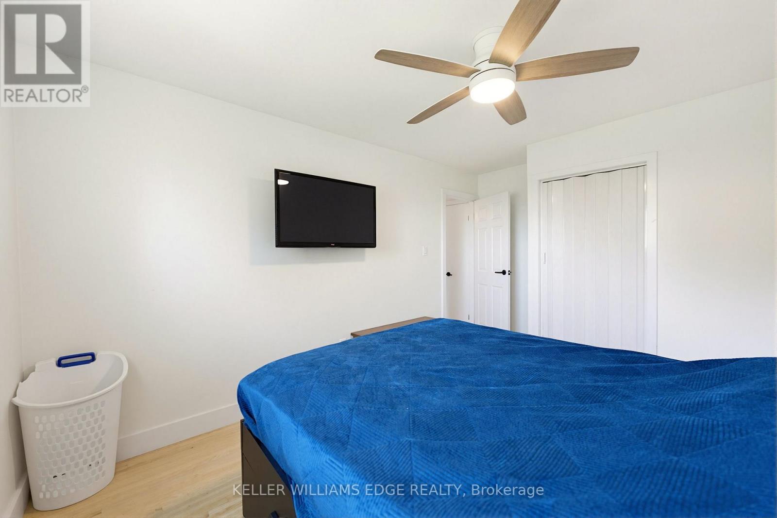 #7 161 BERKINDALE DRIVE - 14