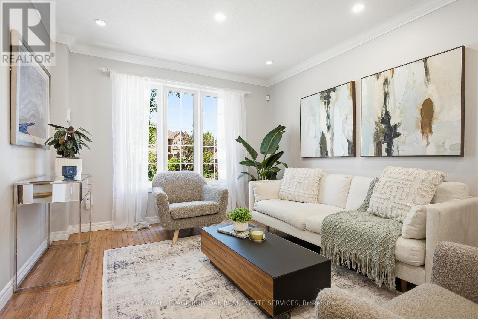 36 WILTSHIRE PLACE - 6