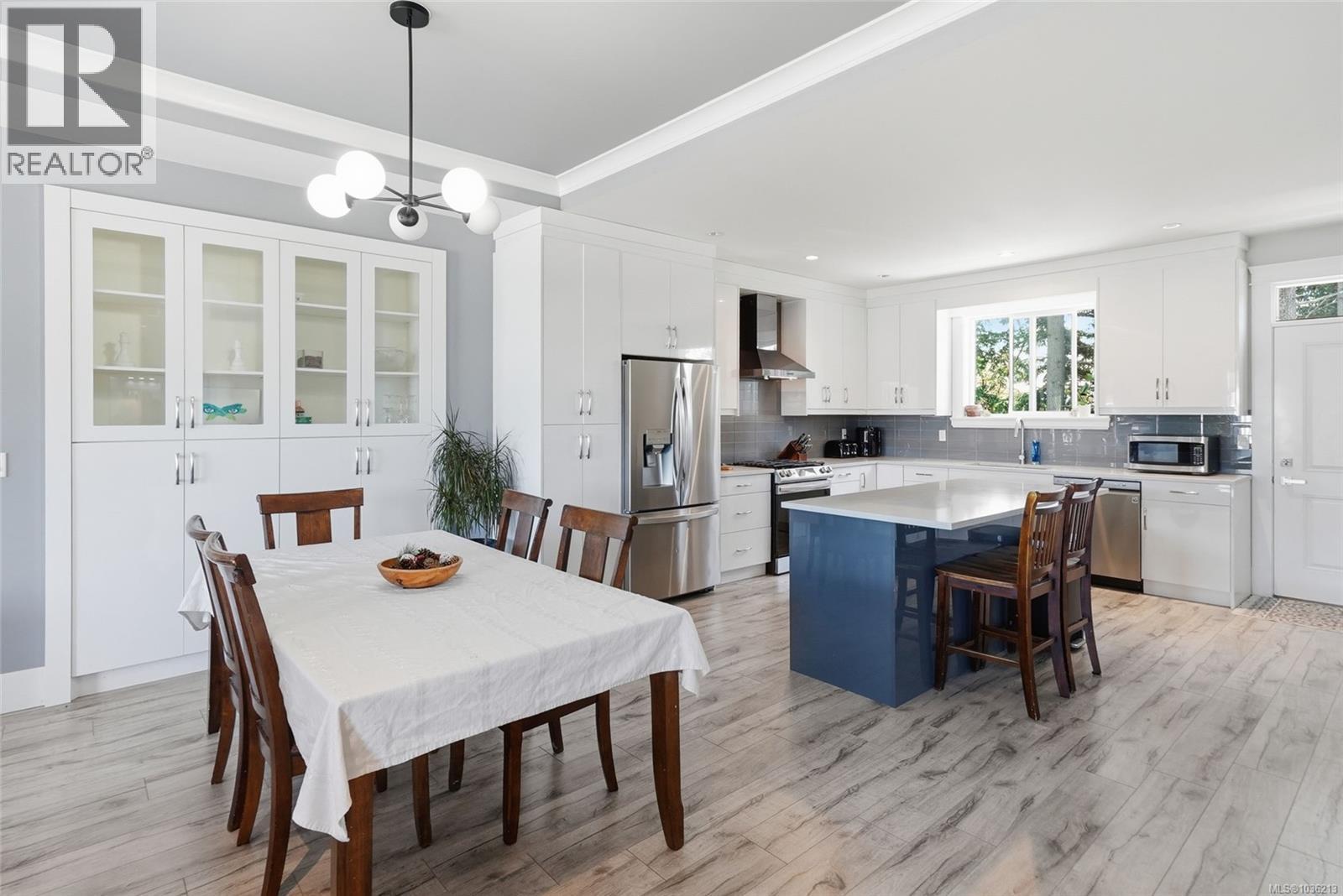 135 Lindquist Rd - 9