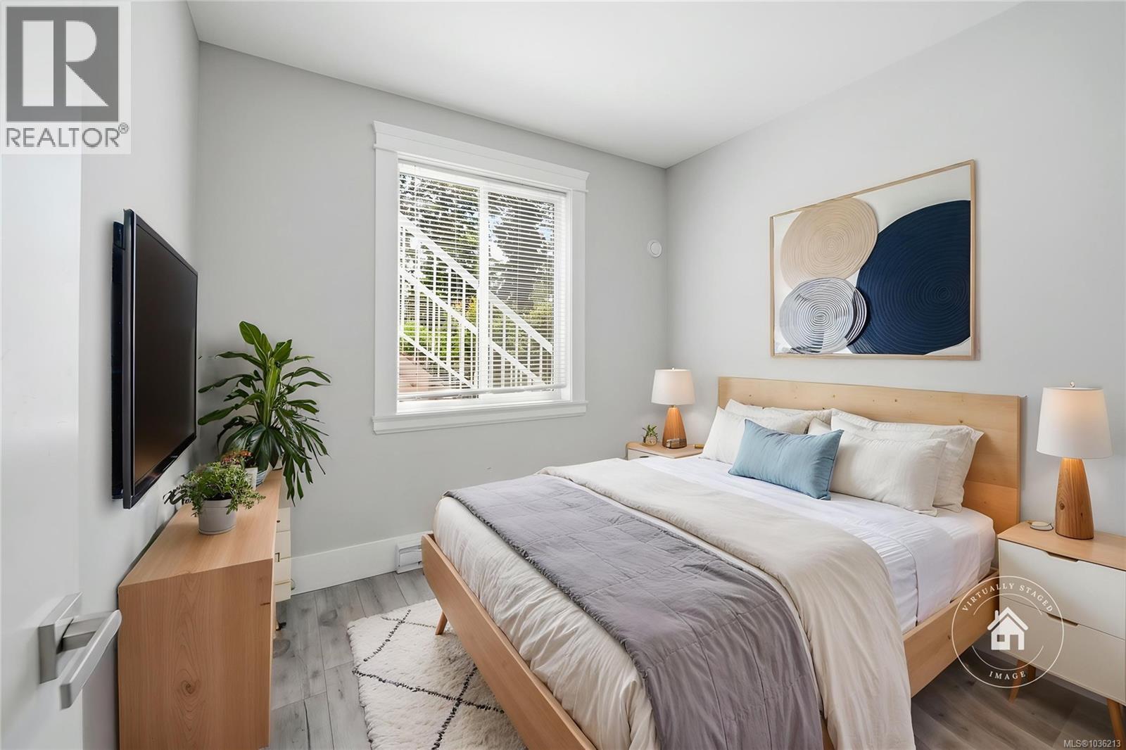 135 Lindquist Rd - 52