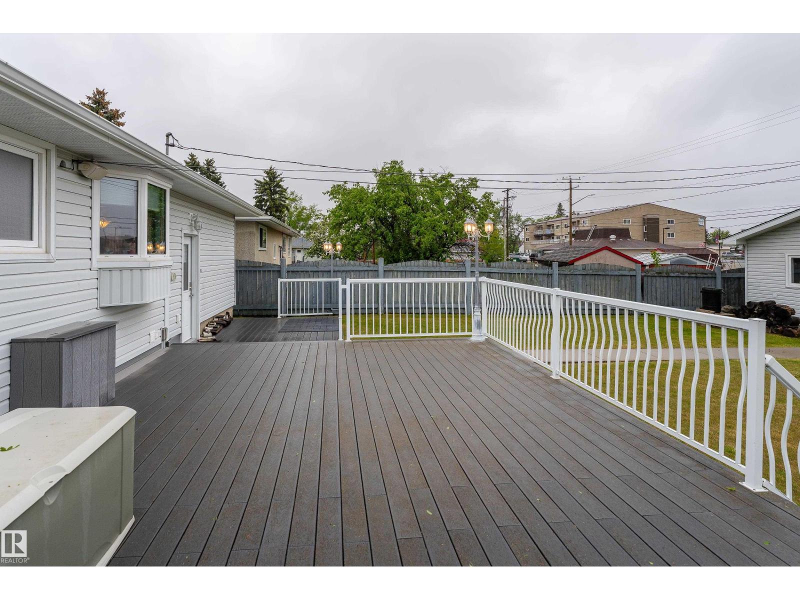 9906 99 ST — photo 34