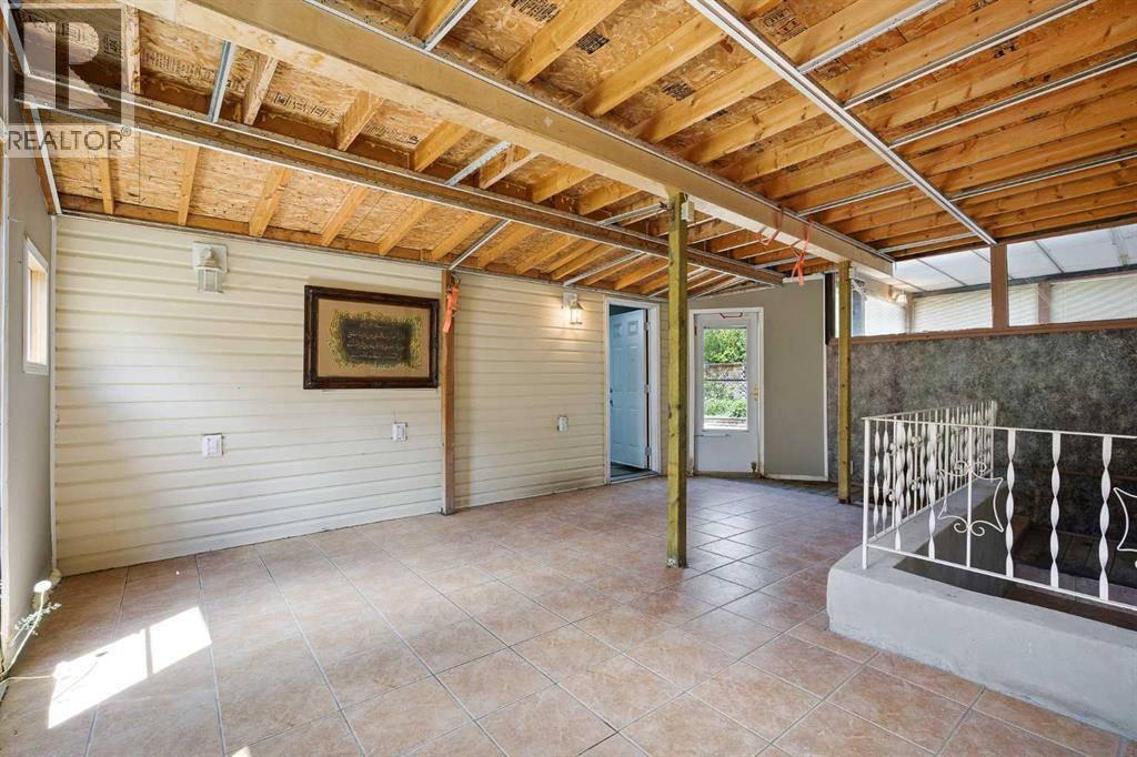 187 Templeton Circle NE - 38
