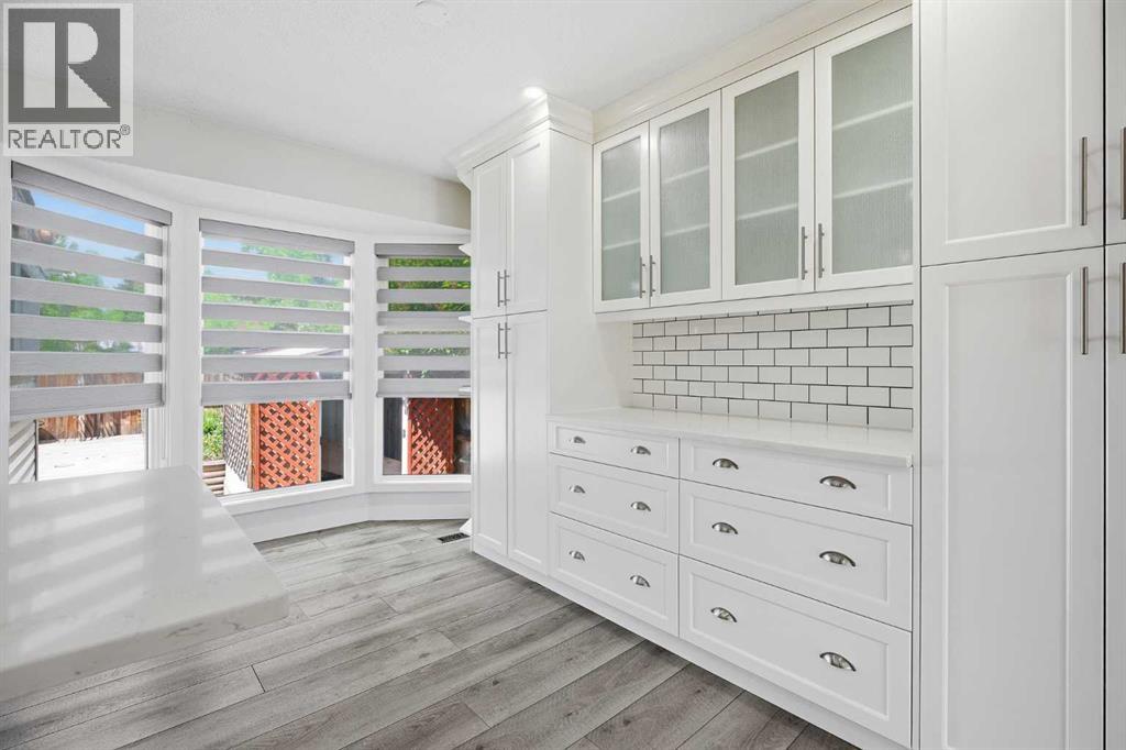 187 Templeton Circle NE - 17