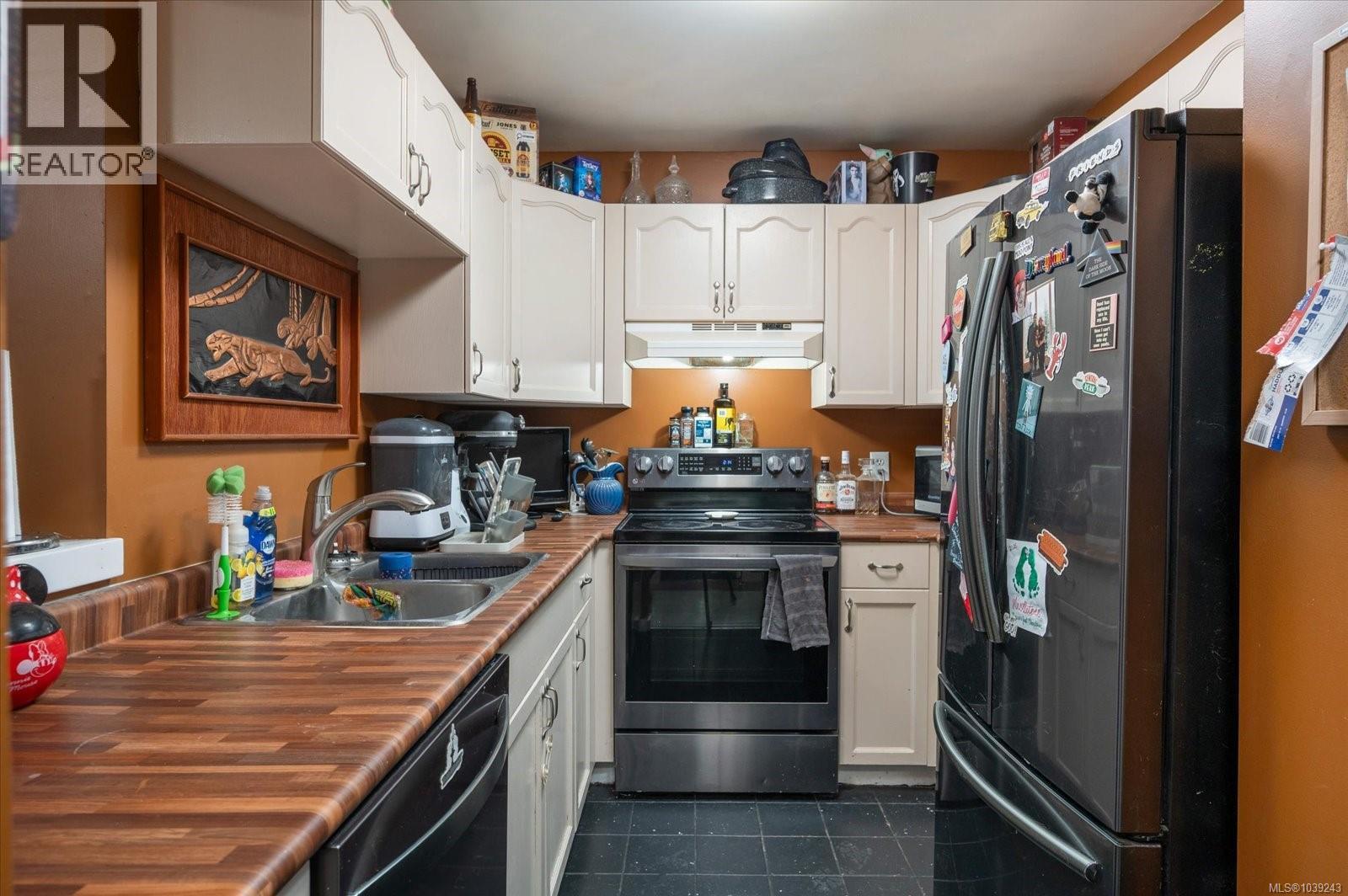 #10 711 Malone Rd - 10
