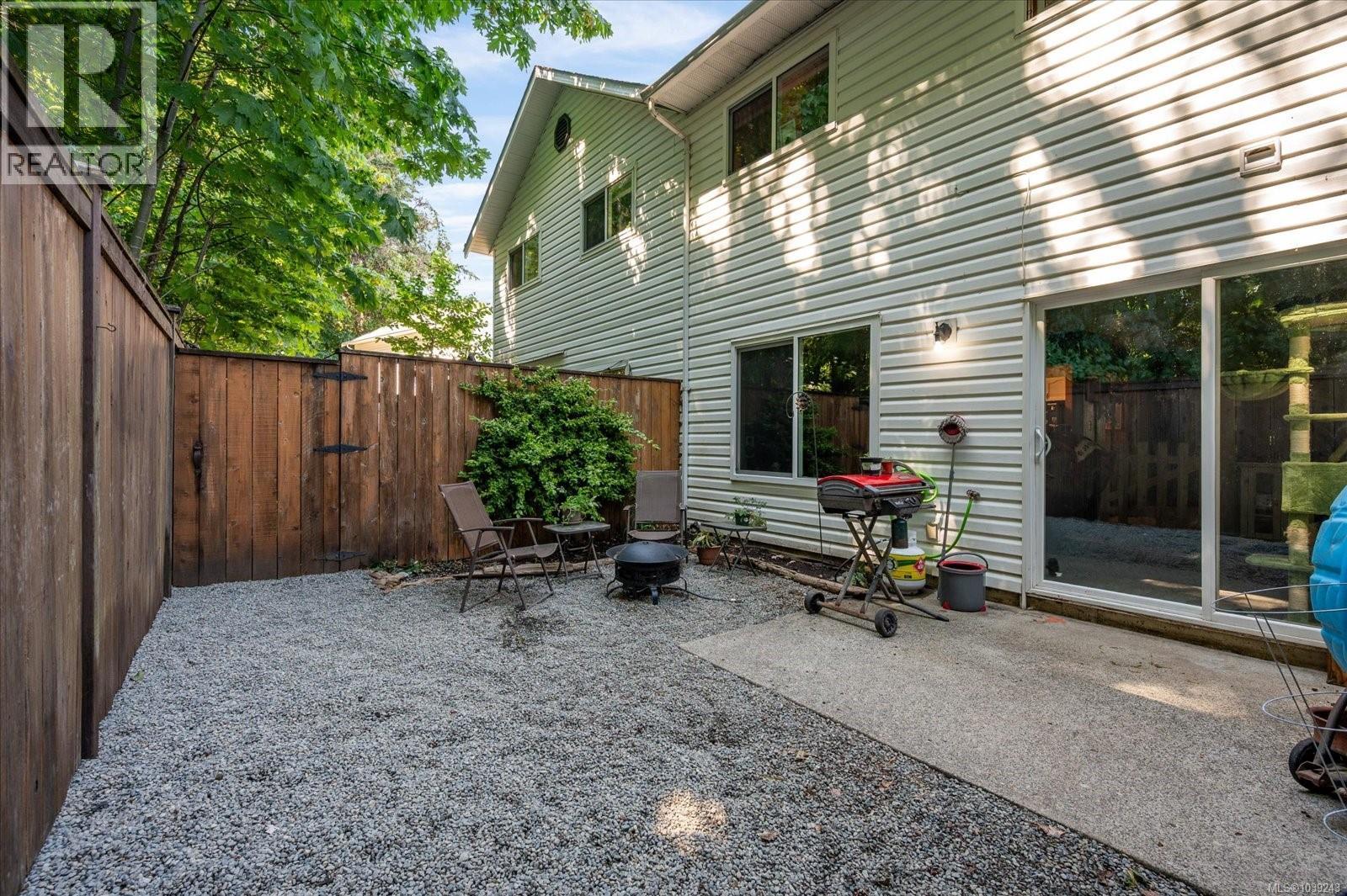 #10 711 Malone Rd - 12