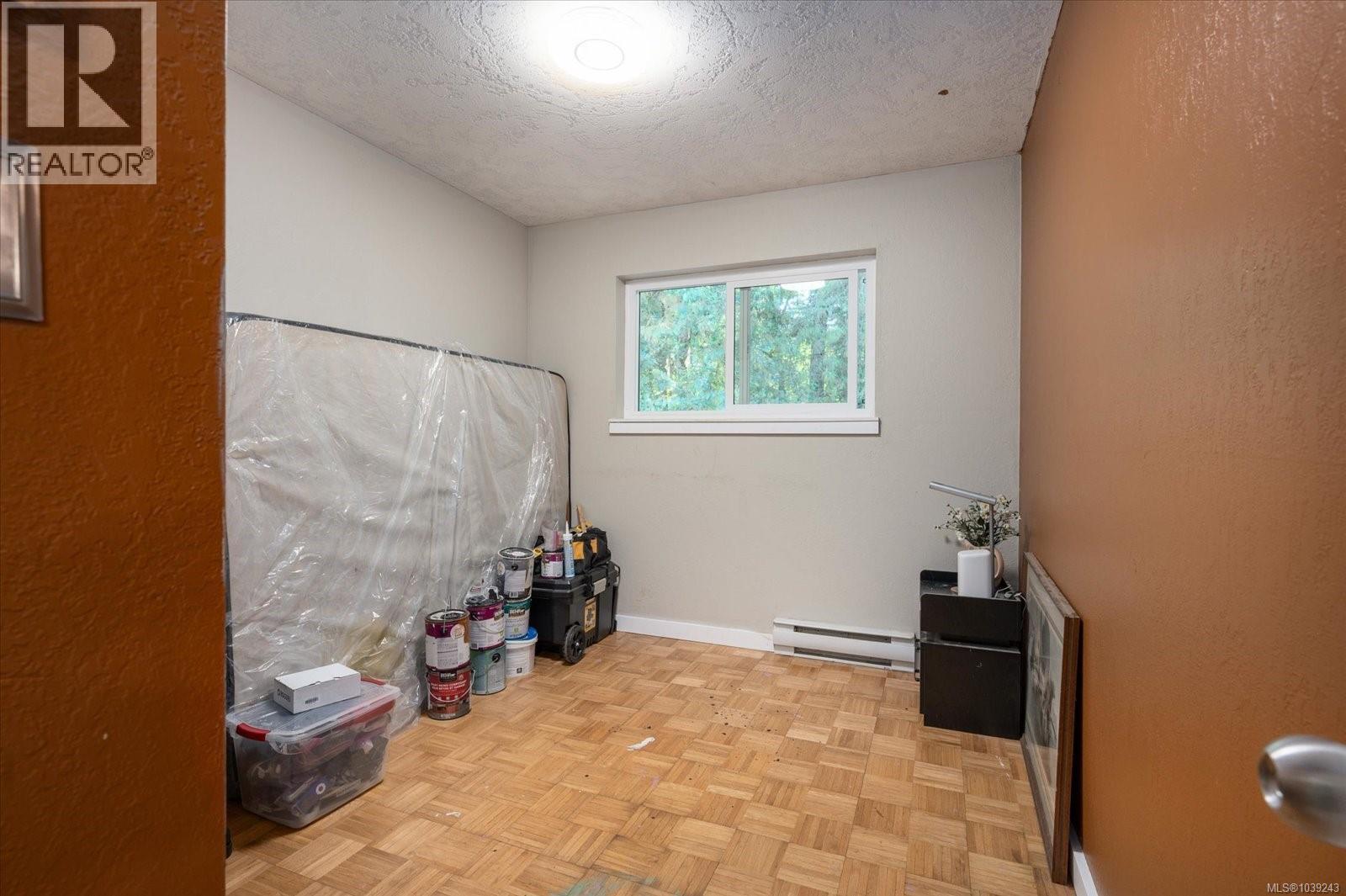 #10 711 Malone Rd - 21