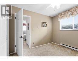 22641 Brown Avenue, Maple Ridge, BC V2X3R6 Photo 20