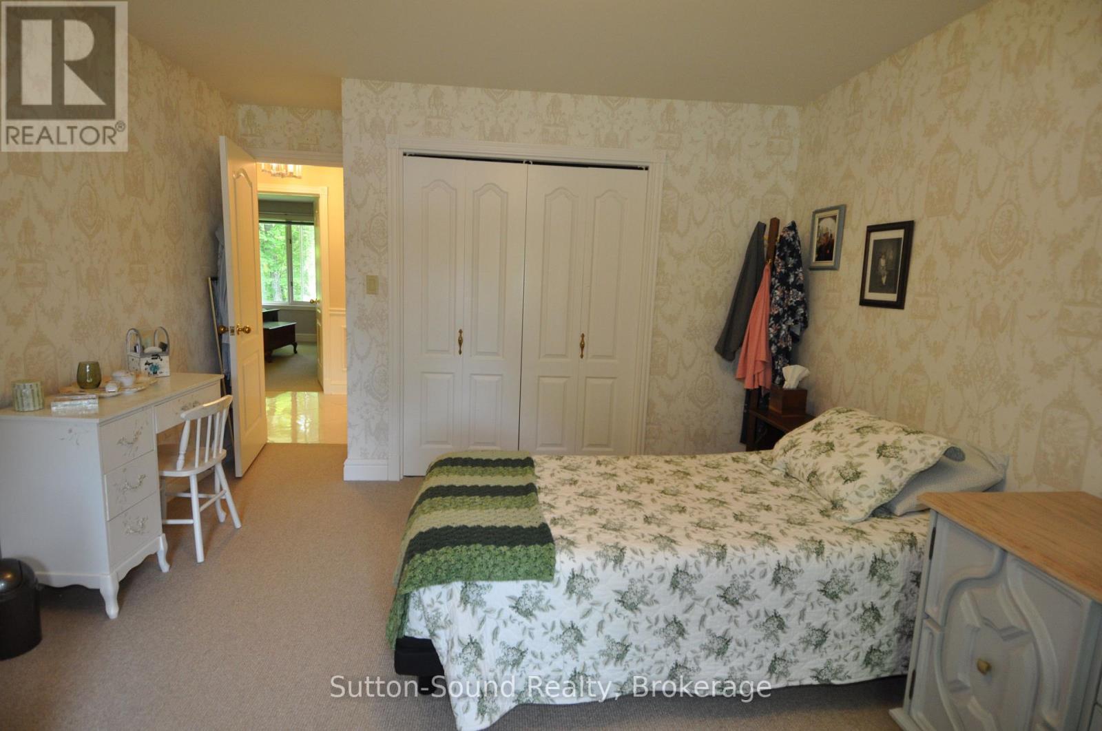 294 FOREST HILL DRIVE - 26