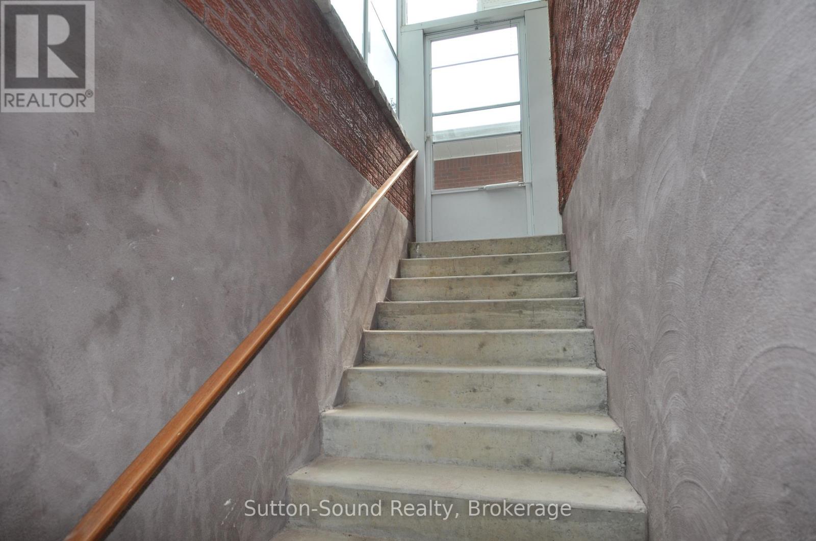 294 FOREST HILL DRIVE - 37