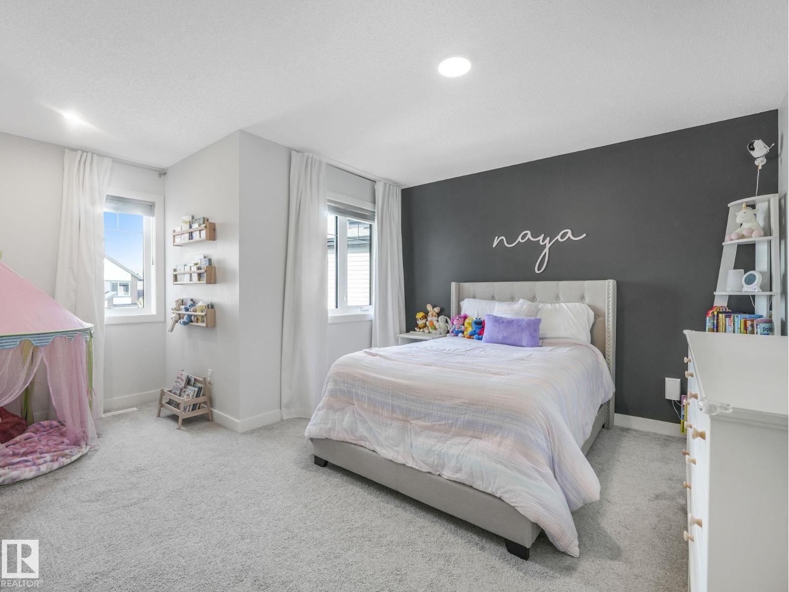 6404 176 AV NW - 41