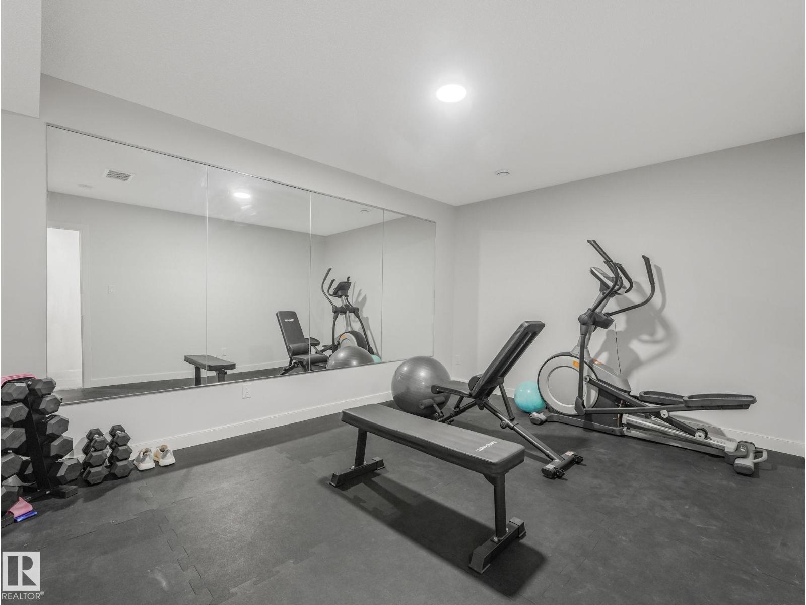 6404 176 AV NW - 57