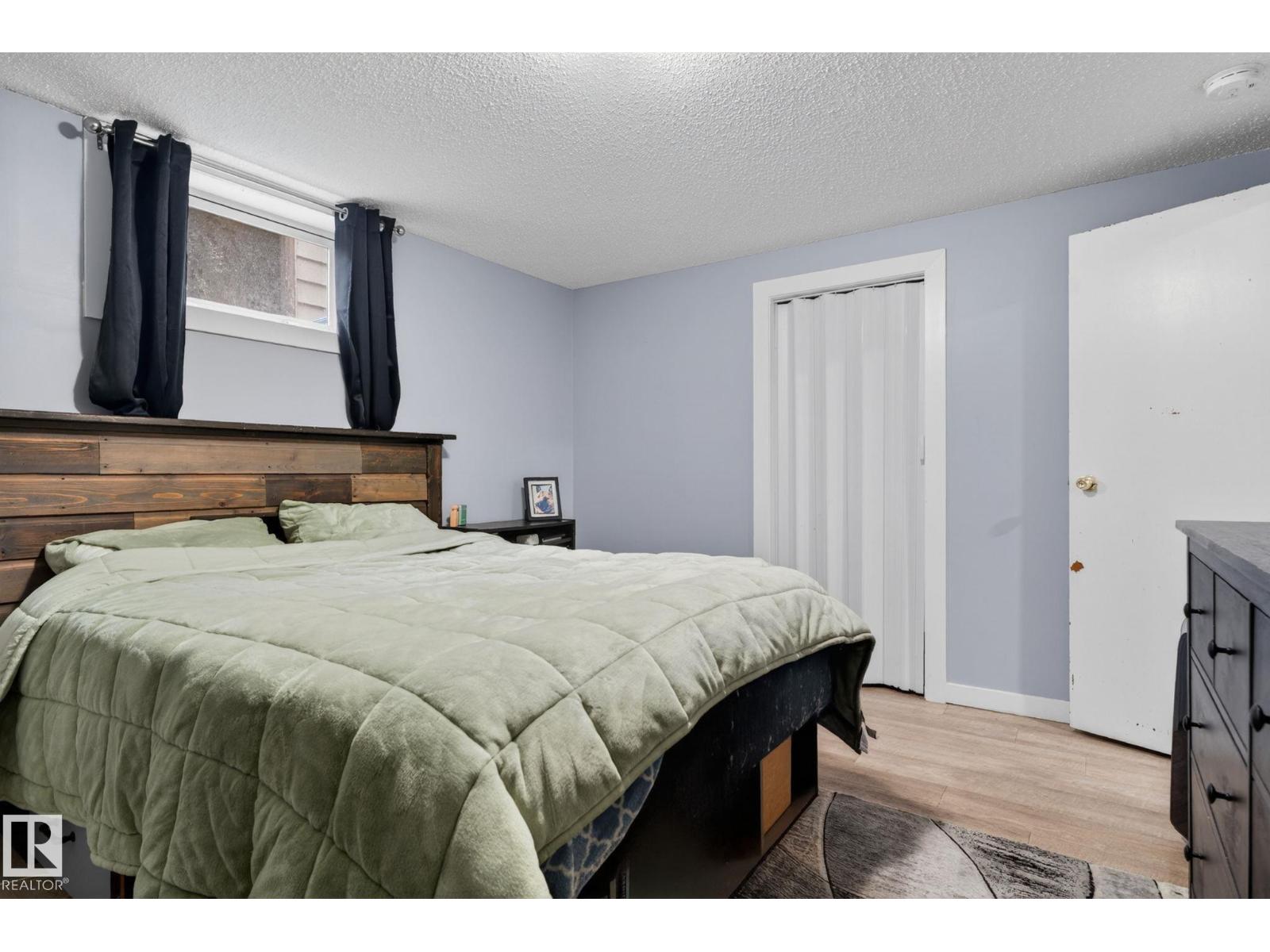 14332 121 ST NW - 30