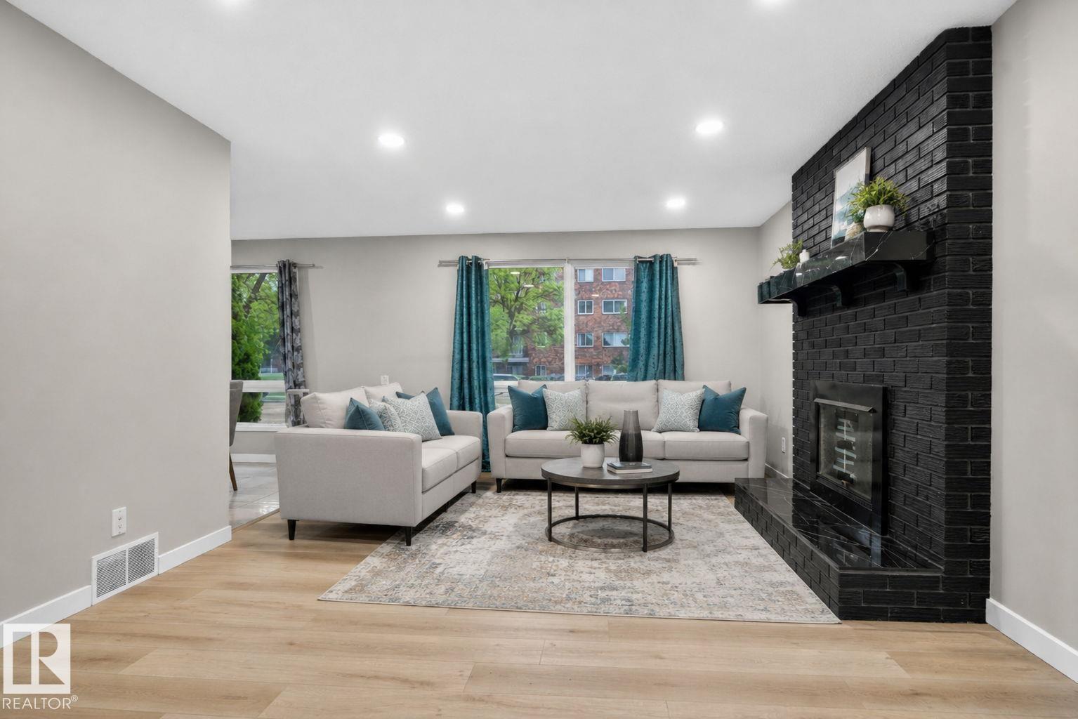 14332 121 ST NW - 5