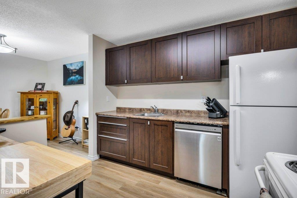 #107 70 WOODLANDS RD — photo 12