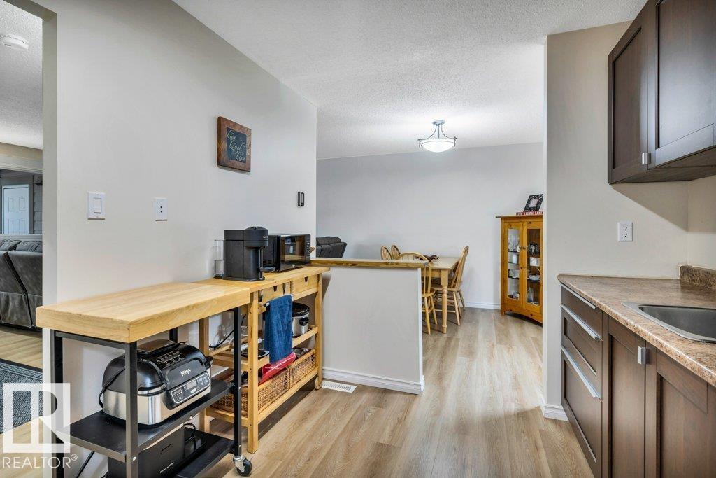 #107 70 WOODLANDS RD — photo 14