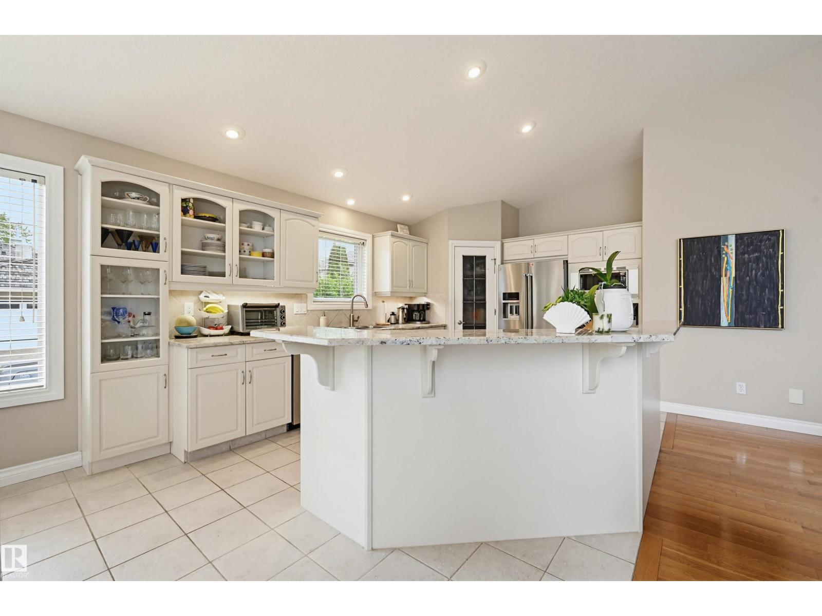 28 PRESTIGE PT NW — photo 12