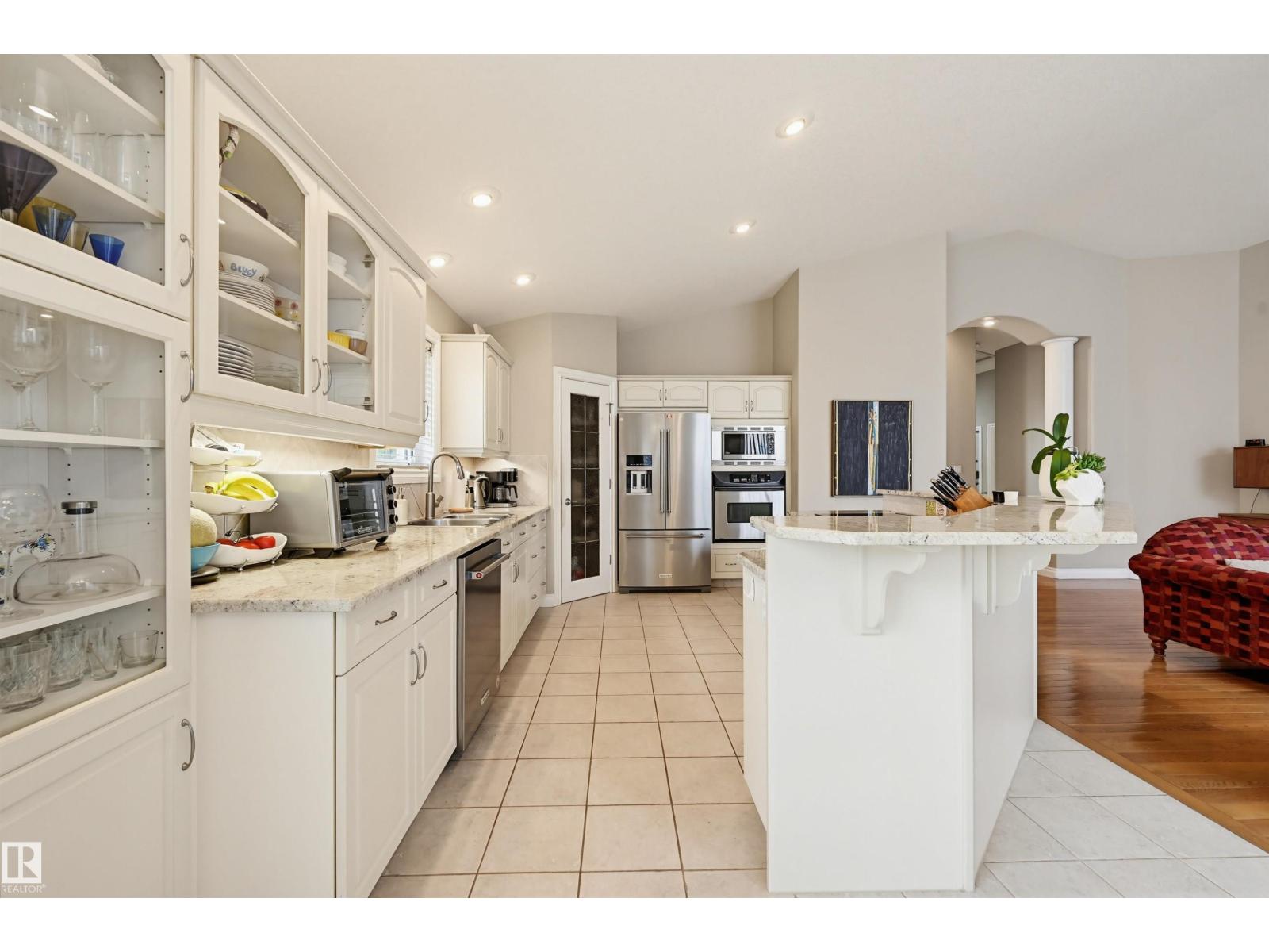 28 PRESTIGE PT NW — photo 13