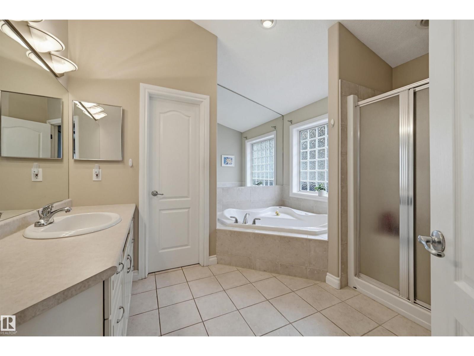 28 PRESTIGE PT NW — photo 22