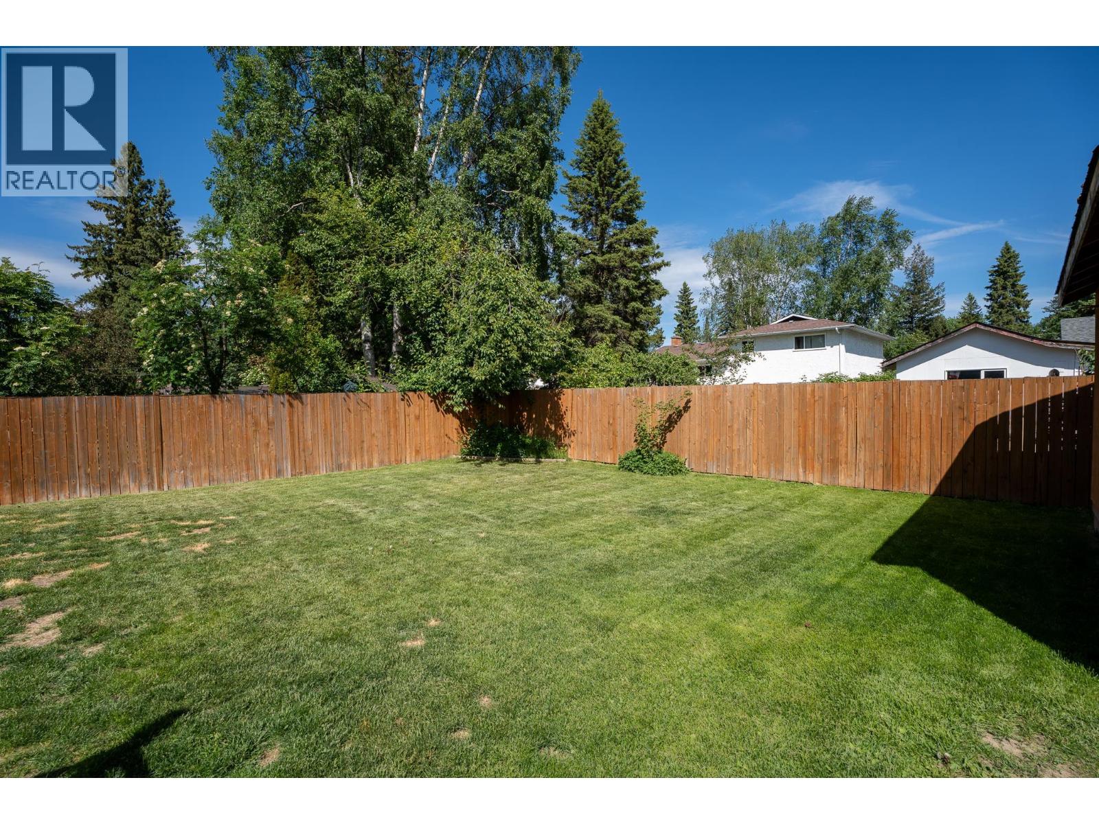 2818 LONSDALE STREET - 24