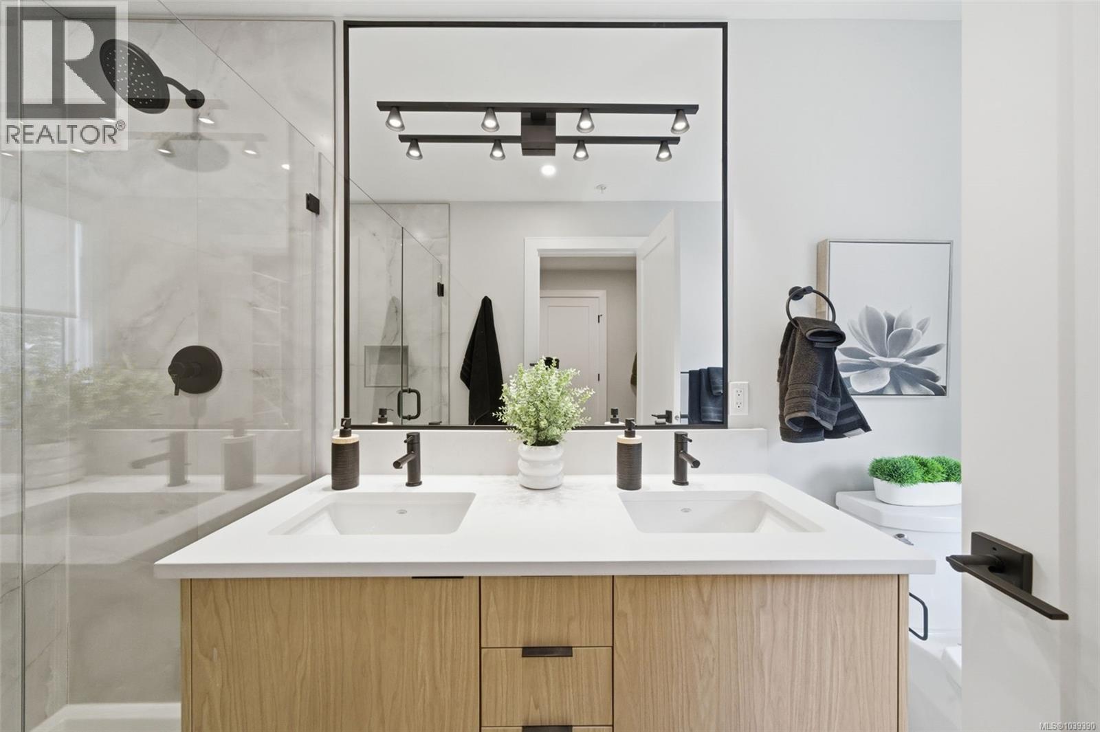 513 1810 Selenite Place, Langford