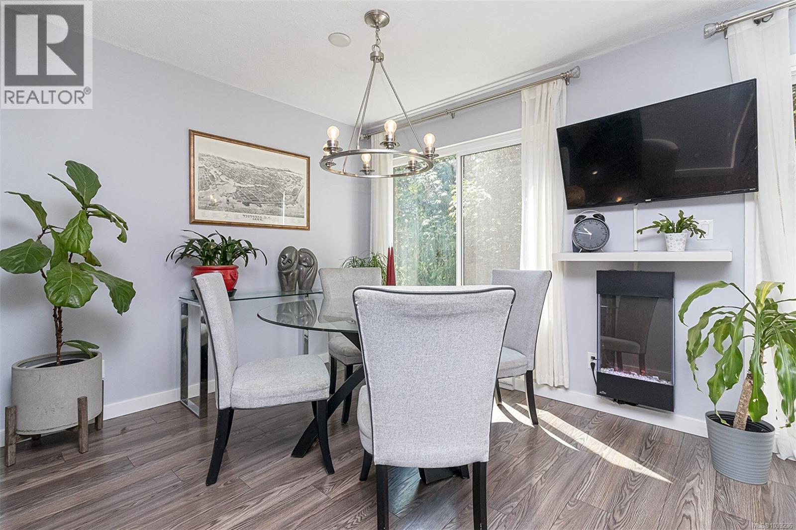  533 Crossandra Crescent, Saanich