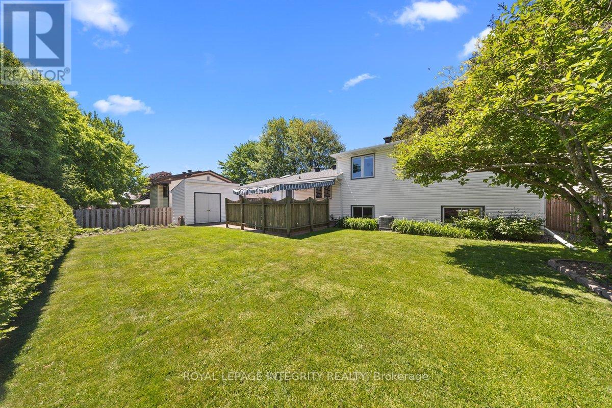 30 BISCAYNE CRESCENT - 28