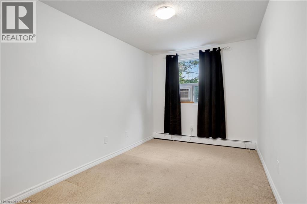 #114 793 COLBORNE Street - 17
