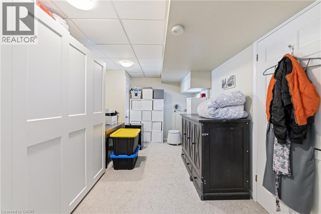 1145 FORESTVALE Drive - 31