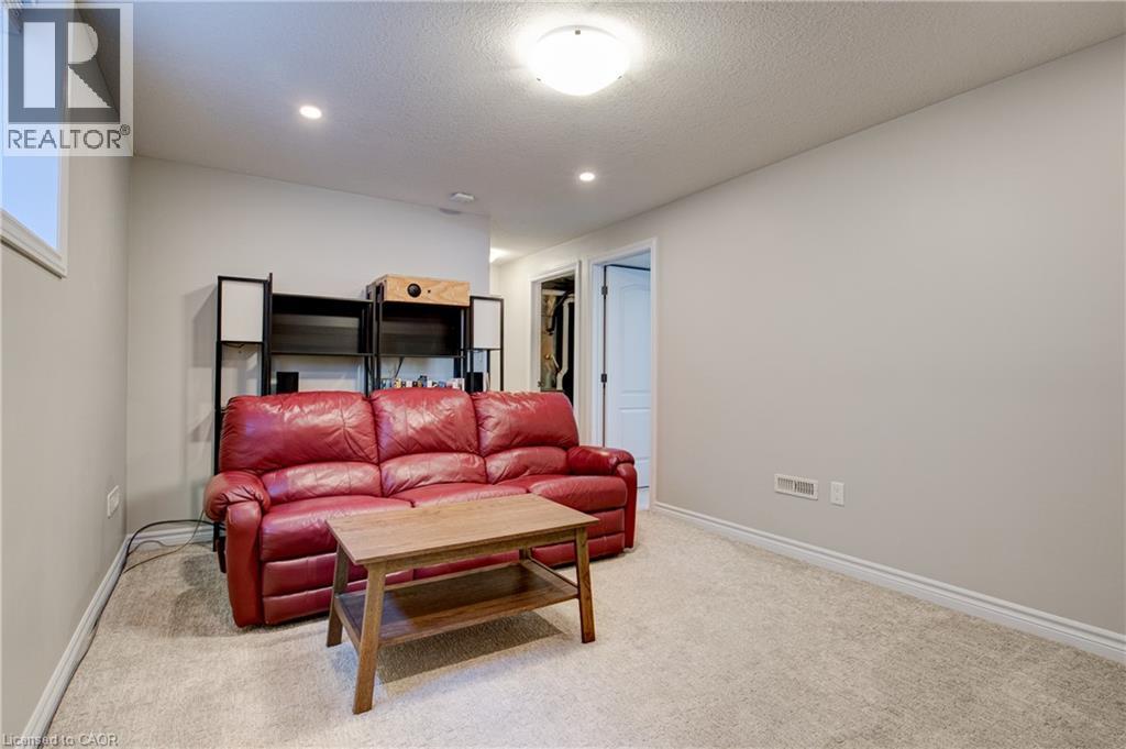 18 MINLER Street - 31