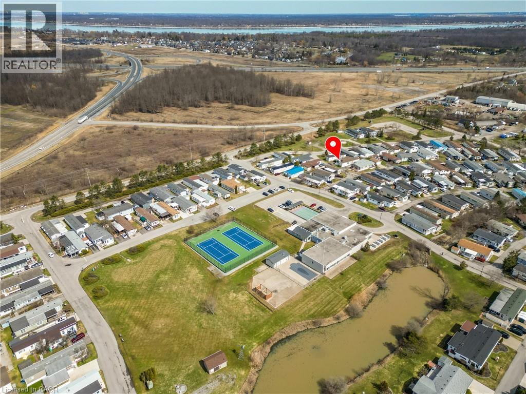 #11 3033 TOWNLINE Road - 3