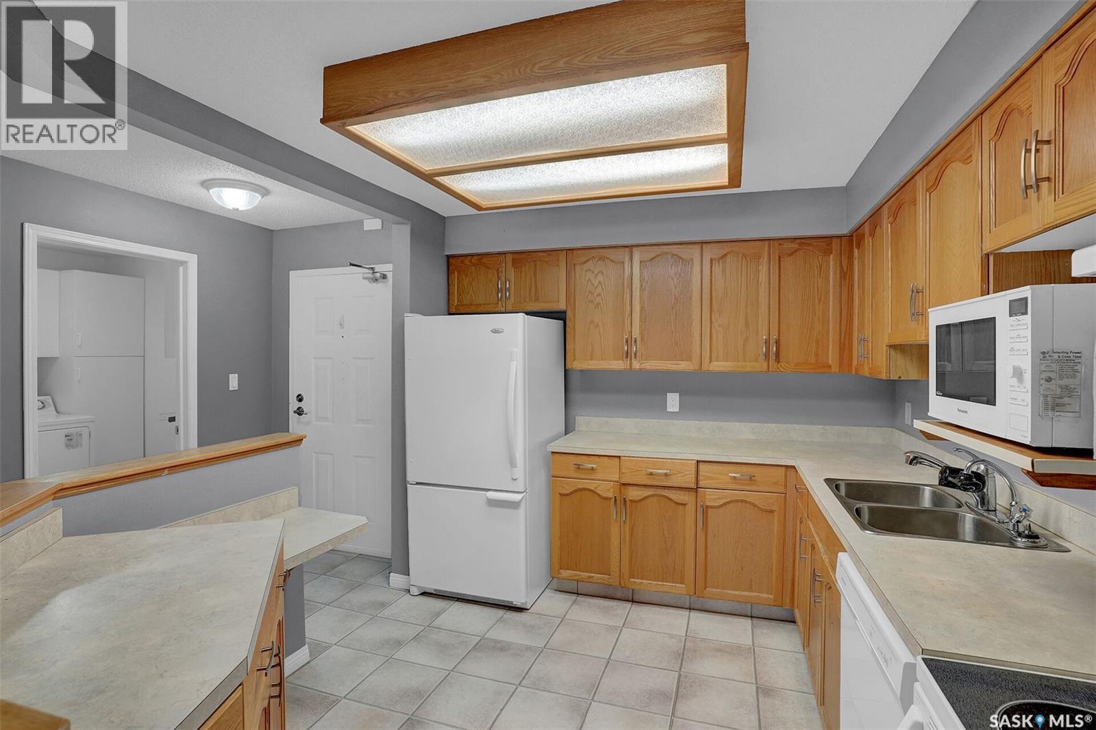 #139 960 Assiniboine AVENUE E - 11