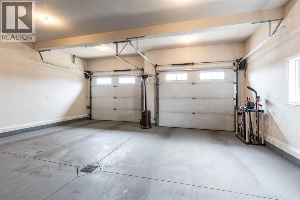 207 Hamptons Way SE - 44