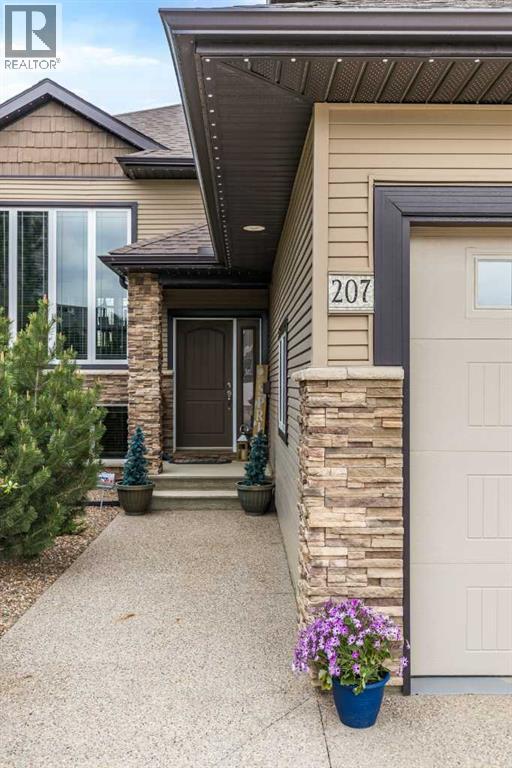207 Hamptons Way SE - Image 2