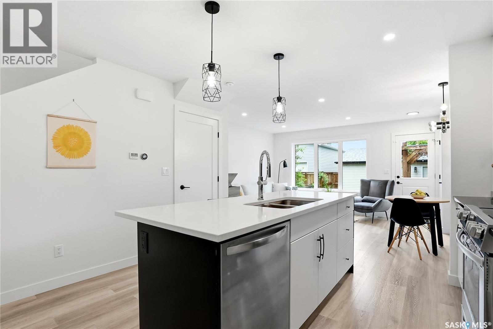 1719 Lorne AVENUE - 11