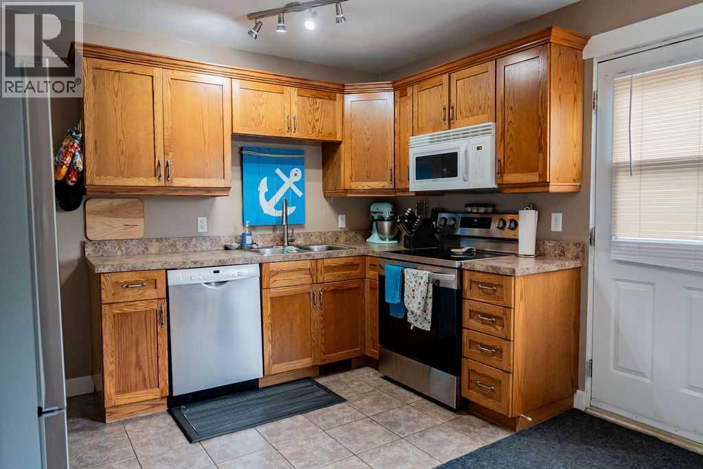 31, 126 Hardisty Avenue - photo 4